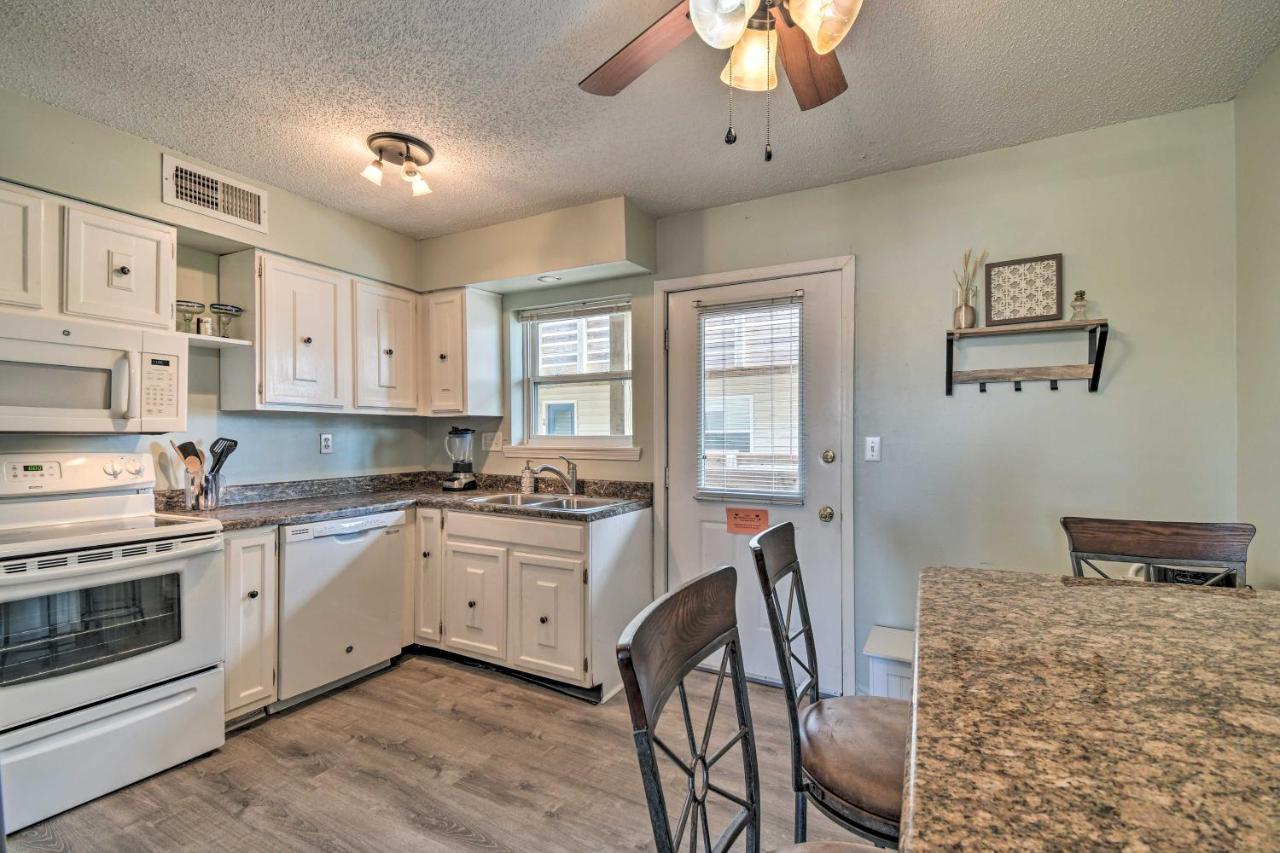 Gulf Shores Condo With Pool And Grill Walk To Beach! Esterno foto